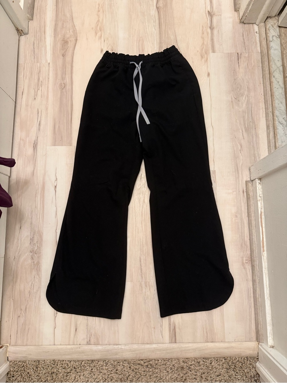 Women’s Figs Black Elastic Waist Wide-Leg Bottoms